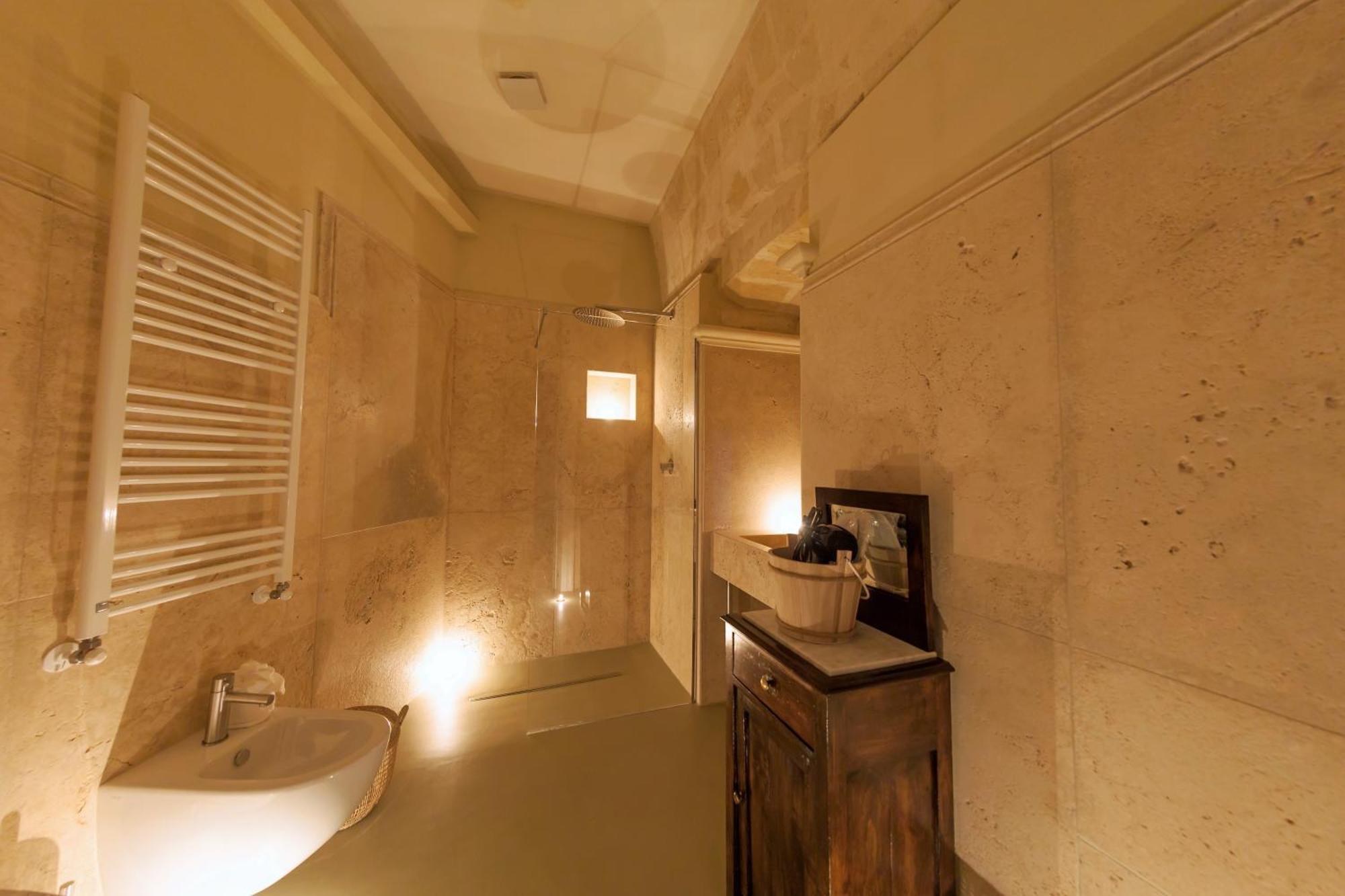 Palazzo Del Duca Hotel & Restaurant Матера Экстерьер фото